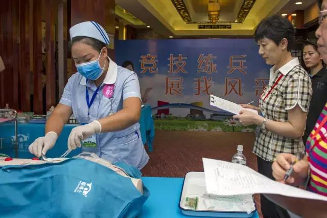 深圳社康大练兵！瞧这十八般武艺，以后看病我很淡！定！