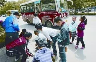 上学了怎么提醒,上学路上需小心