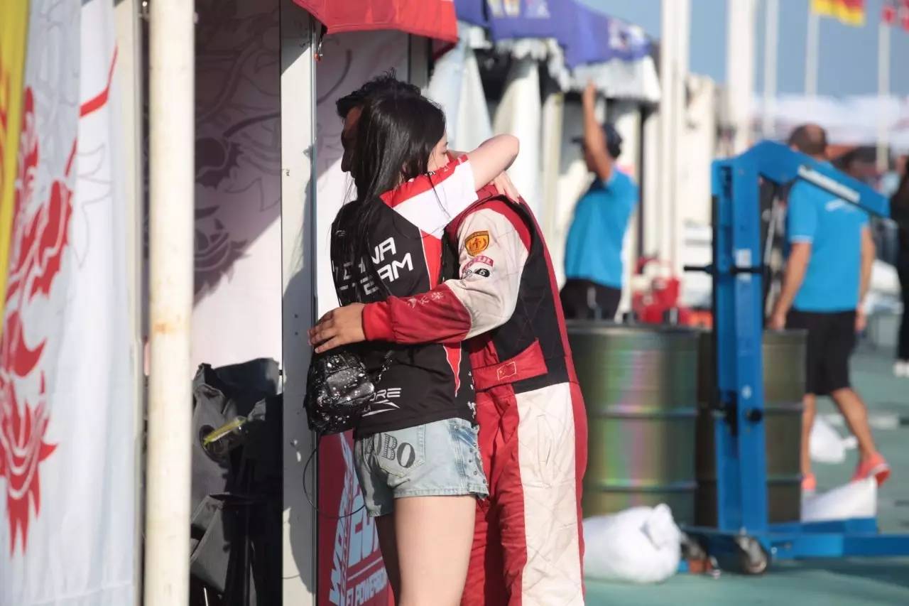 哈尔滨赛艇比赛,f1世界锦标赛阿布扎比