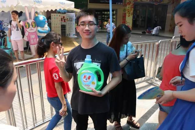 乐视超级电视55寸智能特价1650元,乐视超级电视60寸好吗