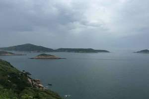 一座岛屿一片海,茫茫大海一座岛