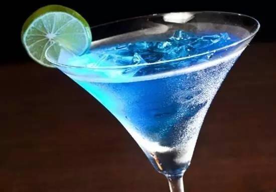 曾经火爆市场的RIO鸡尾酒,现在为什么卖不动了?