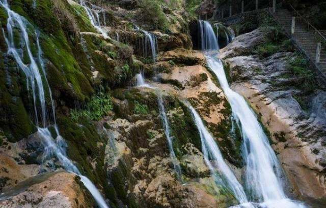 长沙出发一千元可以去哪里,长沙出发自驾九寨沟
