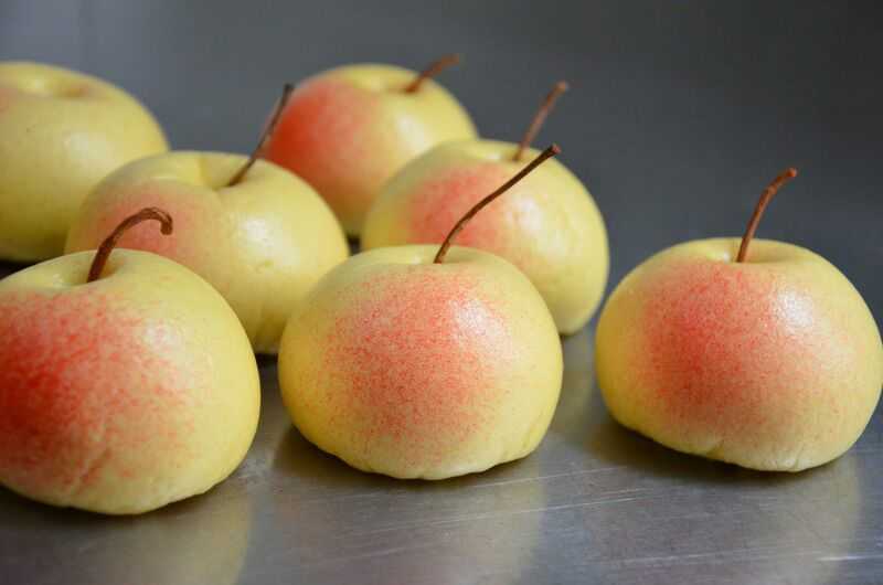 学做迷你苹果包,苹果小肉包