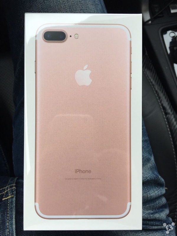 网友晒首批iPhone7开箱：黑色、玫瑰金成主流