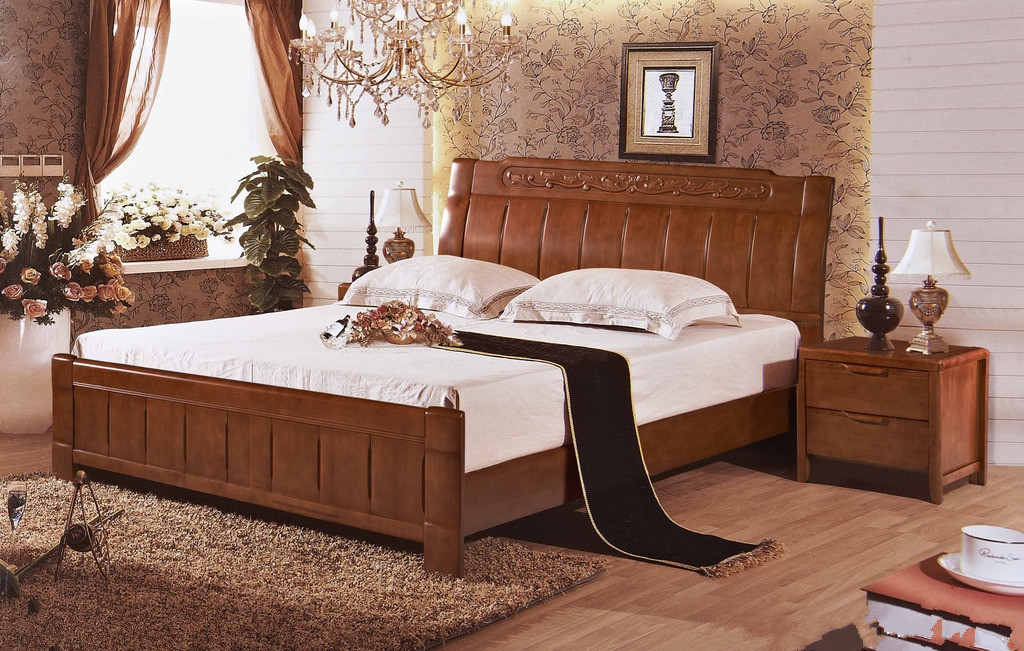 到底是床好还是榻榻米好,到底是实木床好还是软包好