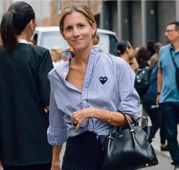 初秋减龄条纹衬衣,粉色初秋衬衣气质百搭