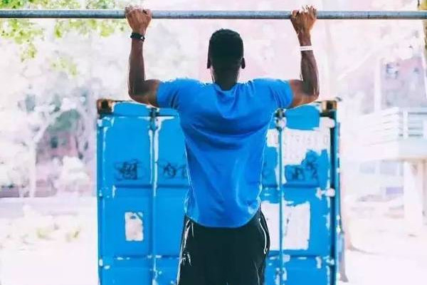 乔丹身高194还是198,乔丹身高和弹跳力各是多少