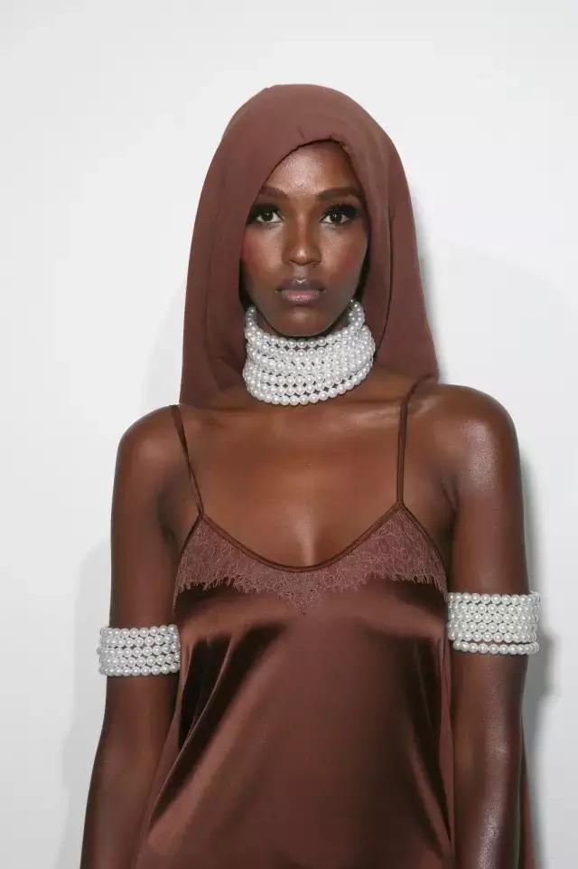 「一周星闻汇」因吹斯挺！为什么不是套装？