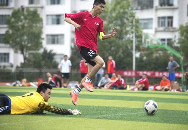 织金县第二届运动会足球比赛,保康县足球赛