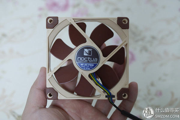 猫头鹰u9s散热器,猫头鹰散热器u9s能压14600k吗