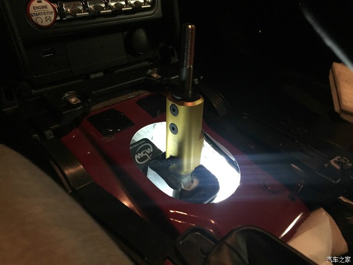 拯救MT-82手动变速箱灵魂-野马MGW拨档器+透气壶安装