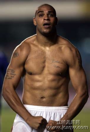 足坛30大球星,足坛十大昙花一现球员排名