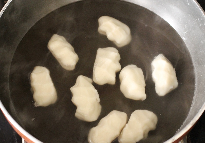 再也不用排队买胡辣汤了,再也不用排队买鸡排了视频