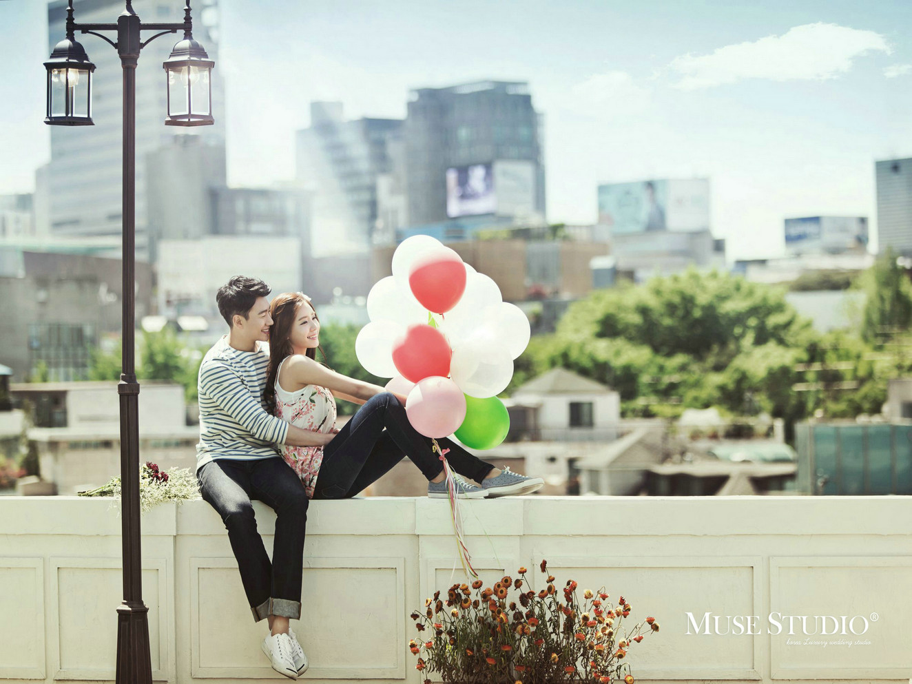 婚纱照外景拍照姿势大全,拍婚纱照外景怎么拍出高级感