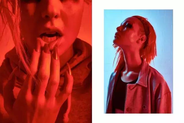 穿了一件很喜欢的卫衣,champion卫衣连帽和圆领