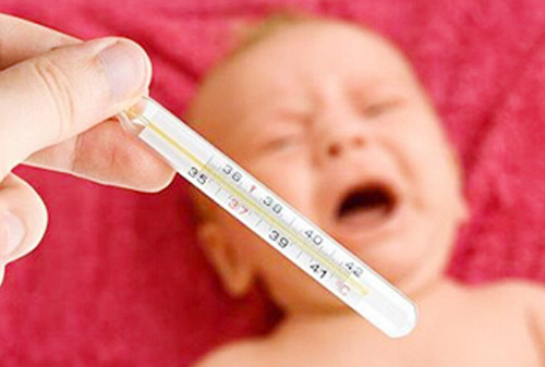 1岁半宝宝一直高烧不退怎么办,1岁宝宝高烧反复不退怎么处理
