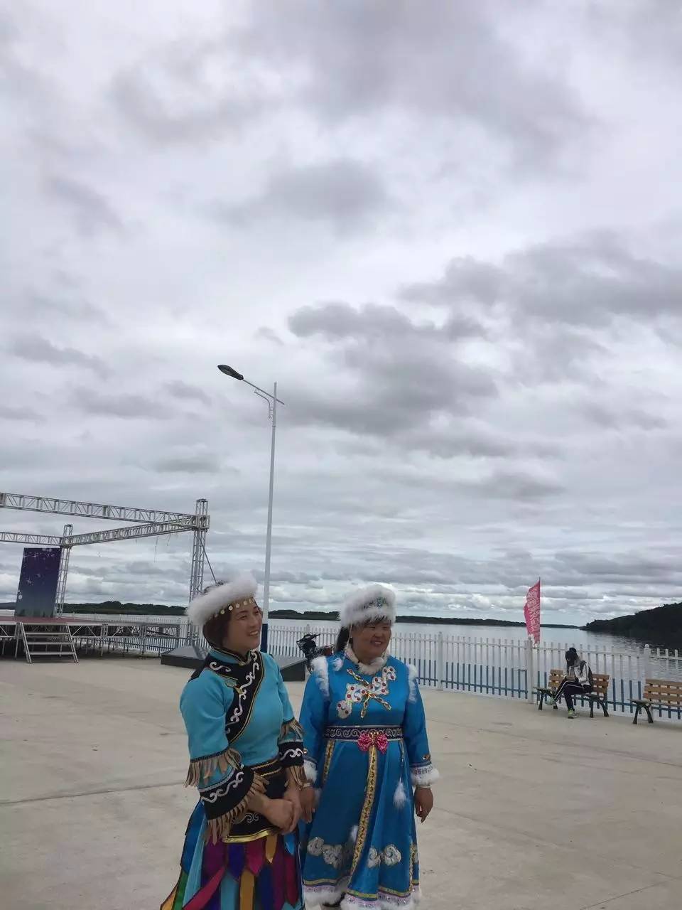 暂存于这个世界的我们，踏寻被遗忘的文化密码