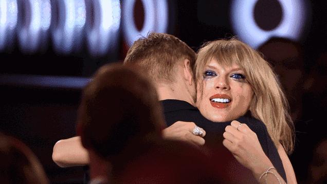 UTOP10丨分手后如何疗伤?问久经沙场的霉霉就对了!