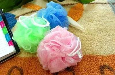 你洗澡用沐浴露还是香皂？医生说真相你一定猜不到！