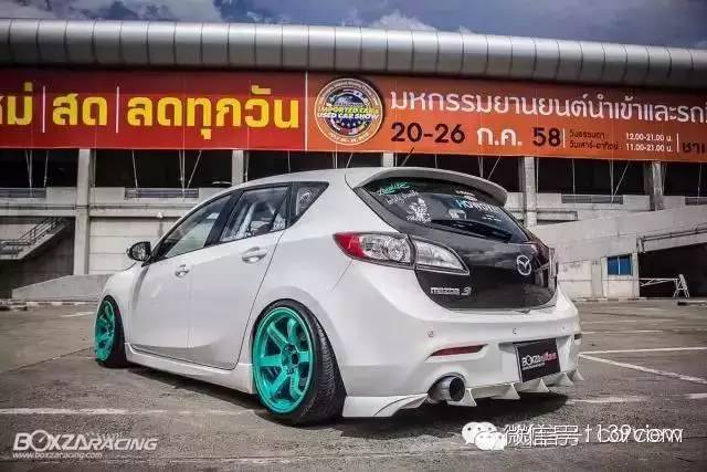 手动马自达3星骋两厢改装,马自达3平民如何改装好看