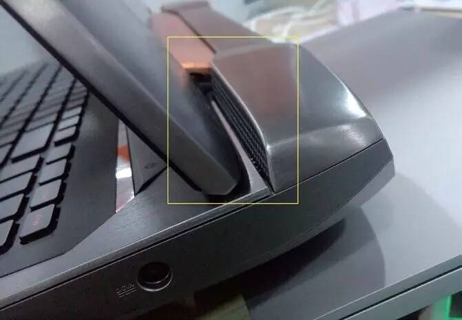 体验不带“M”的GTX1070显卡如何？ROGGFX72VS游戏本