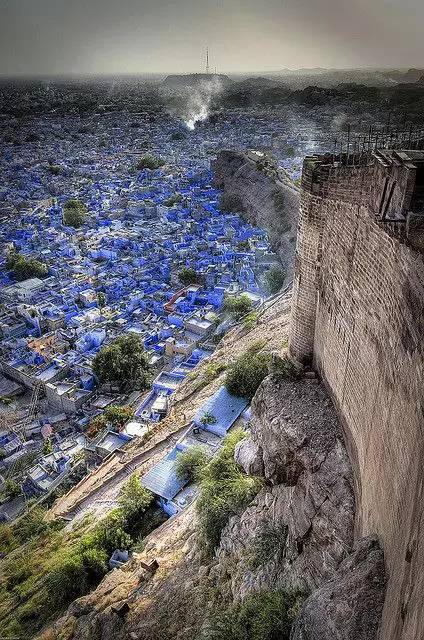 蓝的忧伤：城堡与亡灵 | 印度 · 目的地