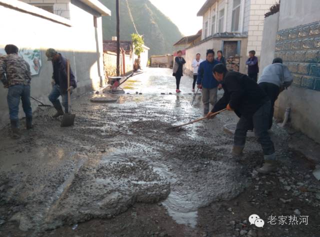 鞍匠黑沟门，美的不成样子