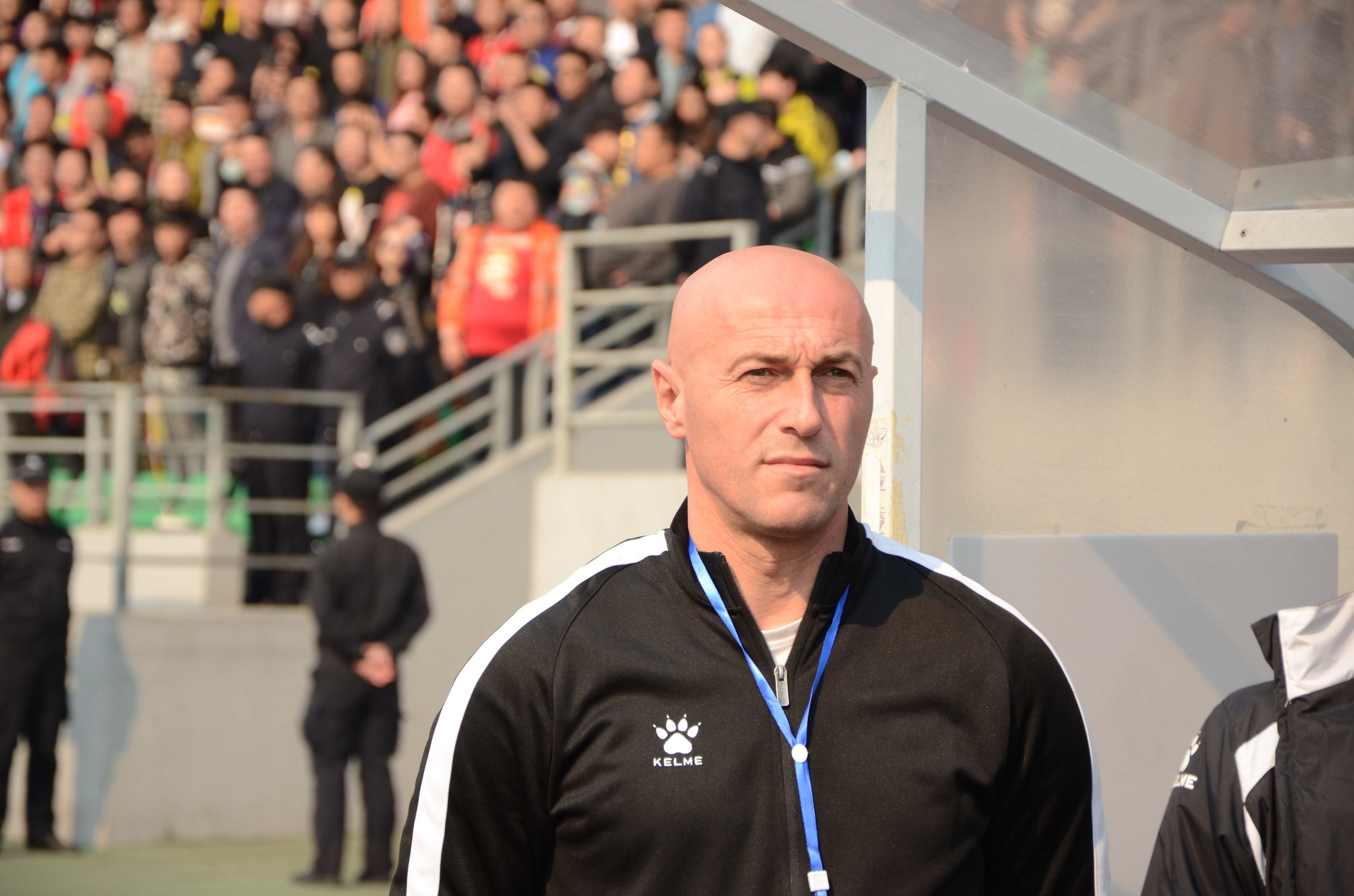 辽宁实德名宿扬科维奇,国青主帅扬科维奇是原来大连的吗