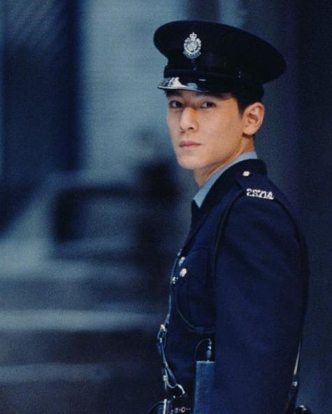 年轻的吴彦祖真的是惊为天人,46岁的吴彦祖现状