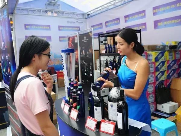 国庆来了完整视频,国庆来重庆从你的全世界路过