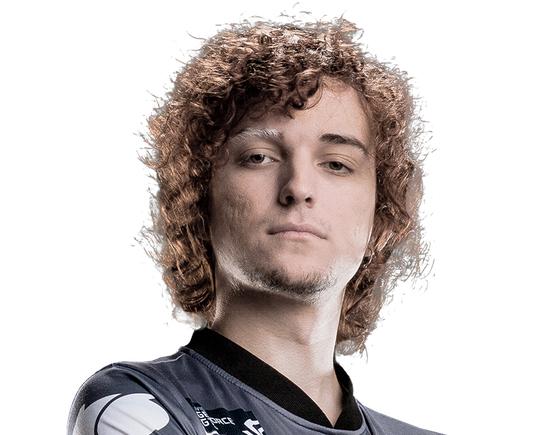 s6夏季总决赛rngvsedg第五场,s6小组赛edg生死局视频