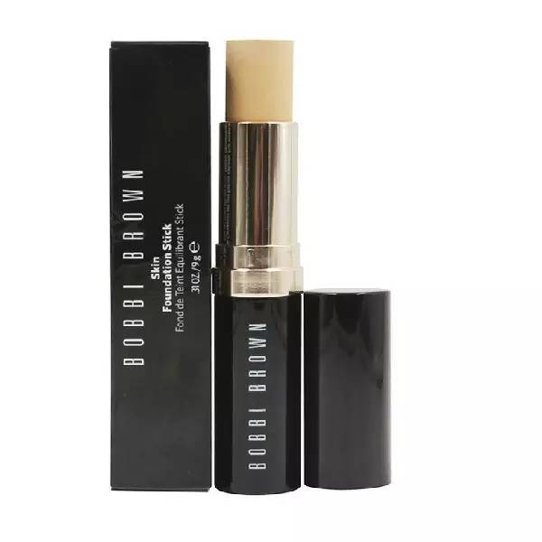 根据你的肤质如何选择适合的粉底,春夏秋冬都适合用的粉底