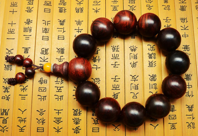 埋藏在地下的酸枝木,酸枝木类