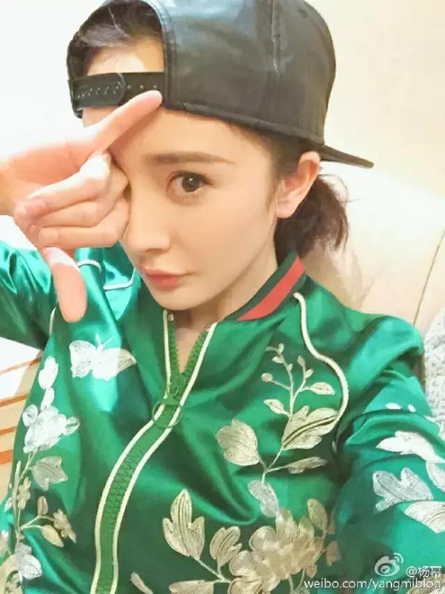 画眉毛的女博主,根根分明的画眉毛博主