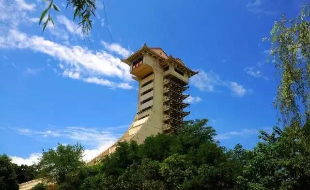 如果你来广元，我才不带你去剑门关嘞！