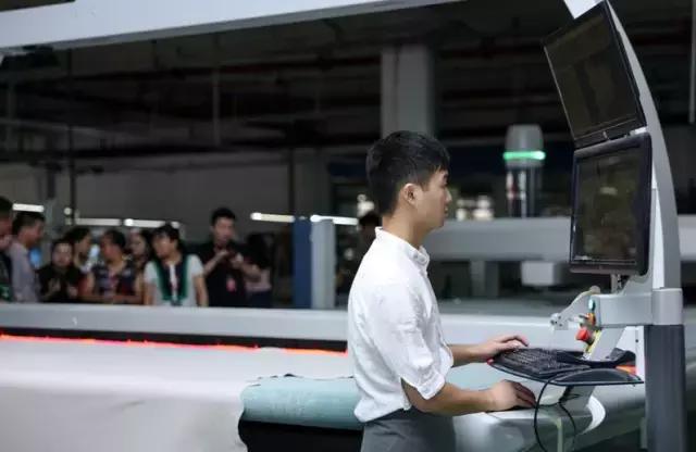 小作坊沙发和品牌店沙发区别,品牌店的杂牌沙发