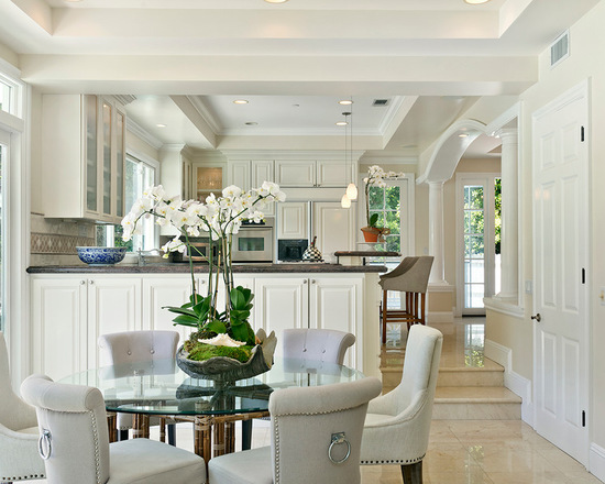 钢化玻璃餐桌容易炸吗,玻璃面的餐桌会不会爆炸