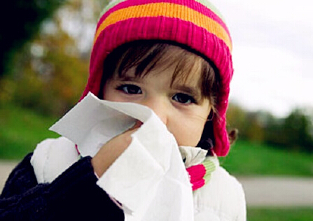 慢性咽炎鼻炎中耳炎先治疗哪个,咽炎鼻炎中耳炎是什么原因