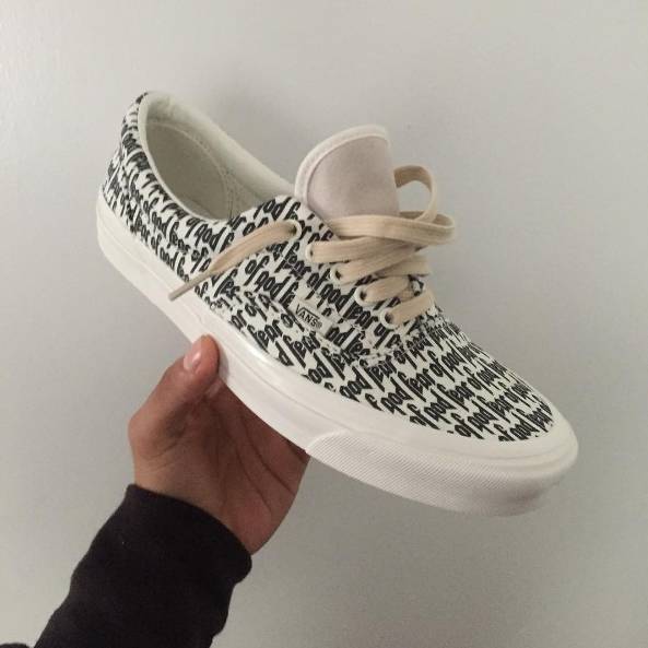 750预售价破万心很累！全黑ub只要1k5，你为它省的钱还留着吗？