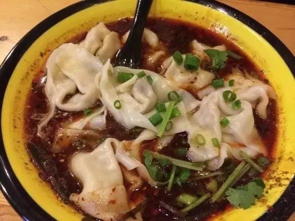 重庆美食爆辣火锅,重庆美食大快朵颐