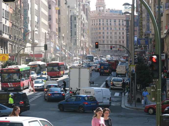 马德里不可思议镜面,马德里不可思议卡点