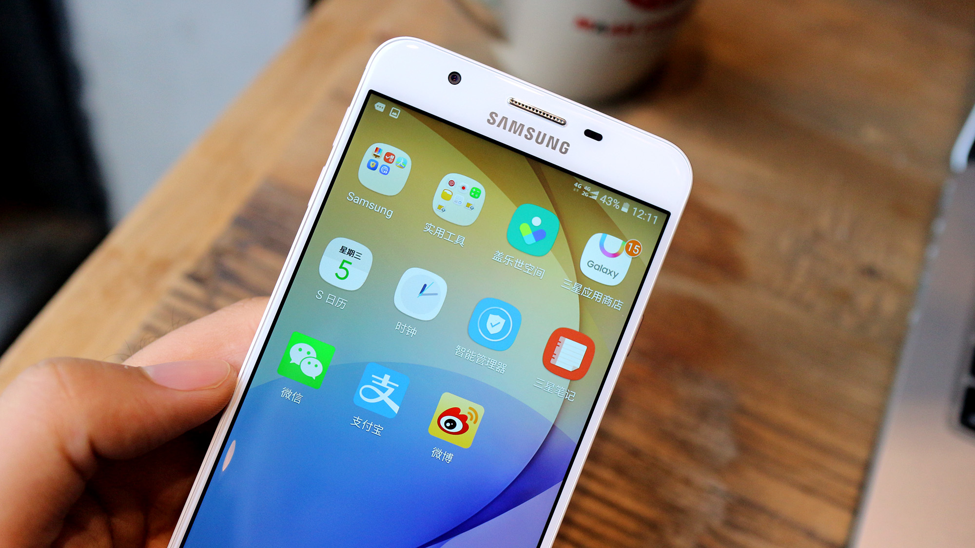 三星盖乐世on7几个颜色,三星盖乐世on72016开箱上手