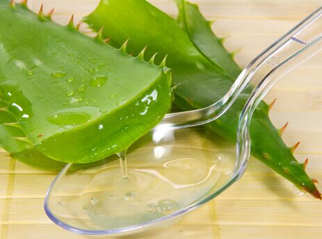 睫毛怎么夹翘卷,怎样能让睫毛翘起来的小窍门