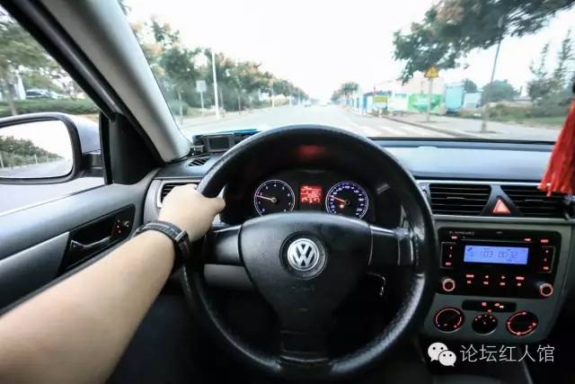 大众宝来和大众朗逸哪个好,大众宝来和日产轩逸哪个好