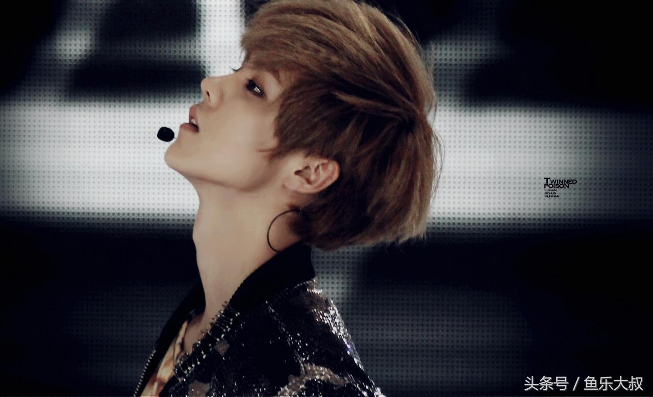 鹿晗西装图片手机壁纸,鹿晗最好看的一张图片