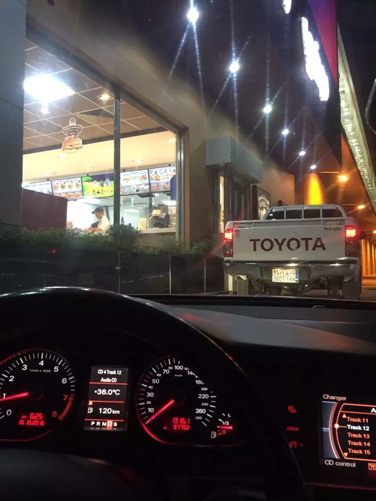 沙特人聪明吗,沙特老百姓的生活都富裕吗