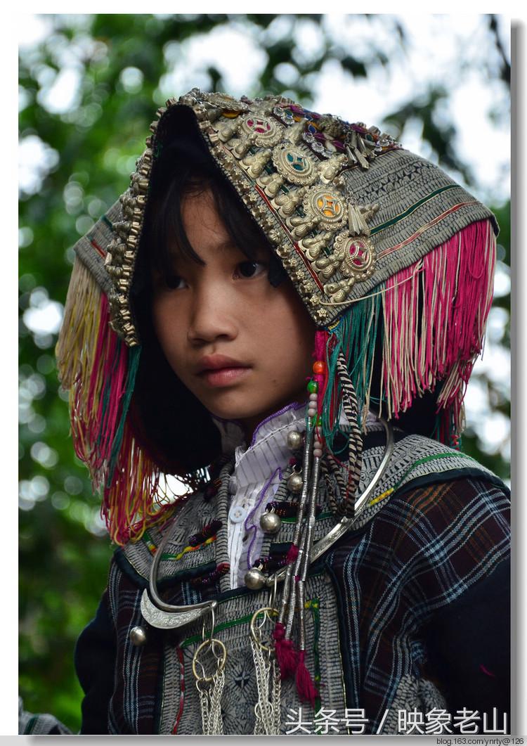 云南有个神秘的民族,云南深山里的原始部落女人