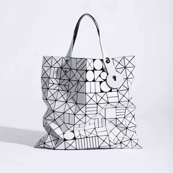 三宅一生详细资料,三宅一生当时面临什么问题