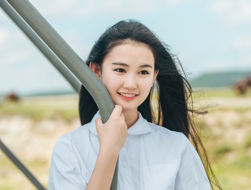 小说：当时种药材被人嘲讽，如今她卖出高价钱，秒变村里首富